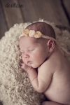 newborn-baby-girl-photography-headbands-1