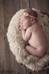 newborn-baby-girl-photography-headbands-5