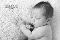 baby-boy-newborn-photo-3