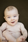six-month-old-baby-poses-2