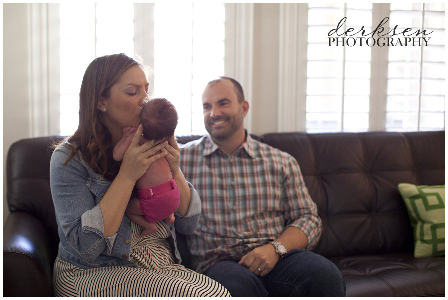 newborn baby poses (5)
